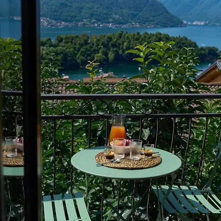 Persimmon Prázdninový dům *